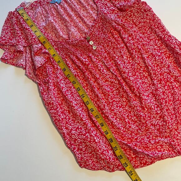 Draper James RSVP Smocked Top Womens Medium Red & White Floral Ditsy Cottagecore - Picture 8 of 8